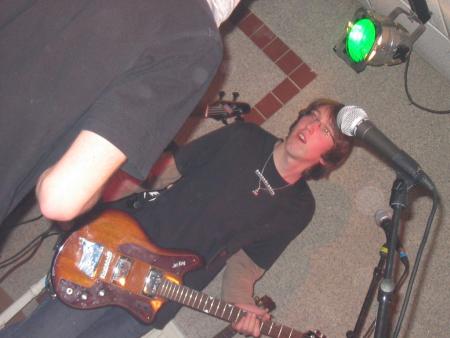 ewan guitariste