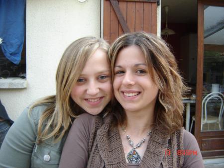 ma grande-soeur et moi!!